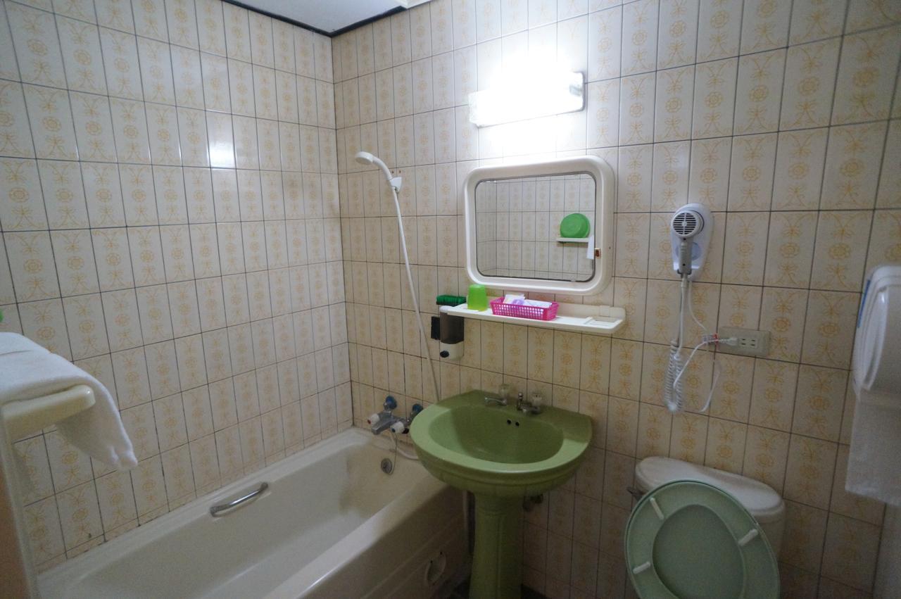 Yi Yuan Hotel Тайбей Екстер'єр фото